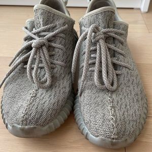 Yeezy 350 V1 ‘Moonrock’ Sneakers RARE